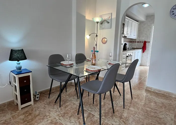 Sunrise To Sunset In Punta Prima Lägenhet *