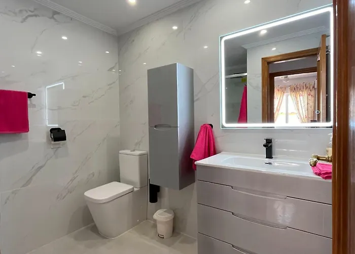 Lägenhet Sunrise To Sunset In Punta Prima